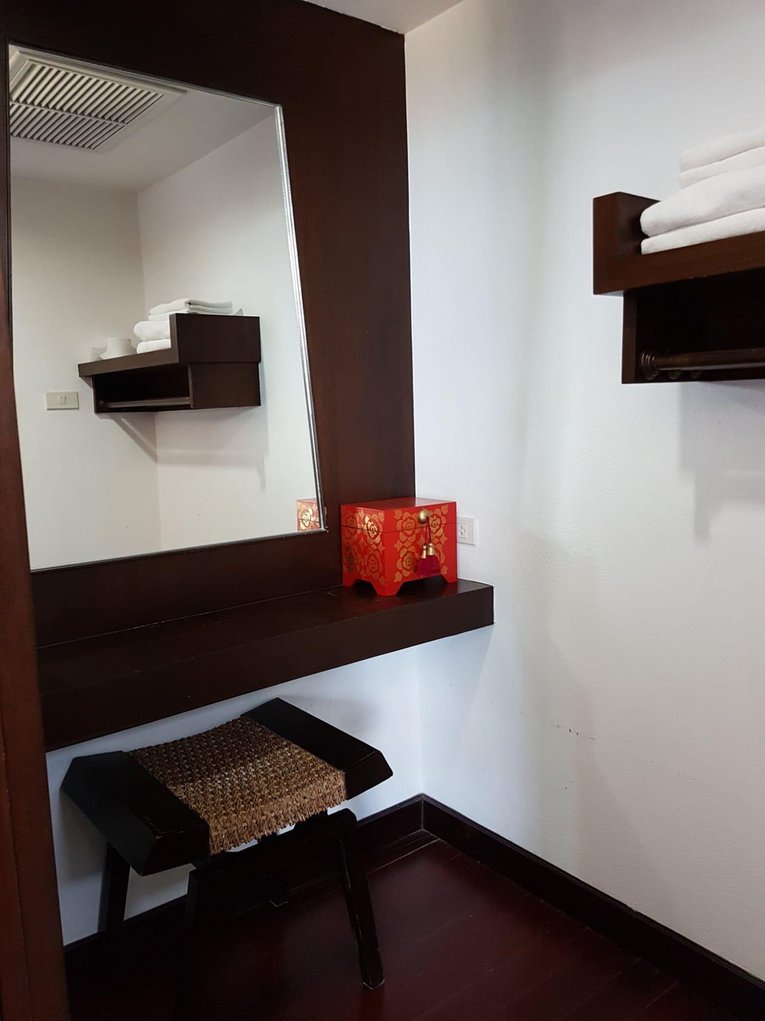 Nicha Suite Hua Hin Hotel Exterior foto
